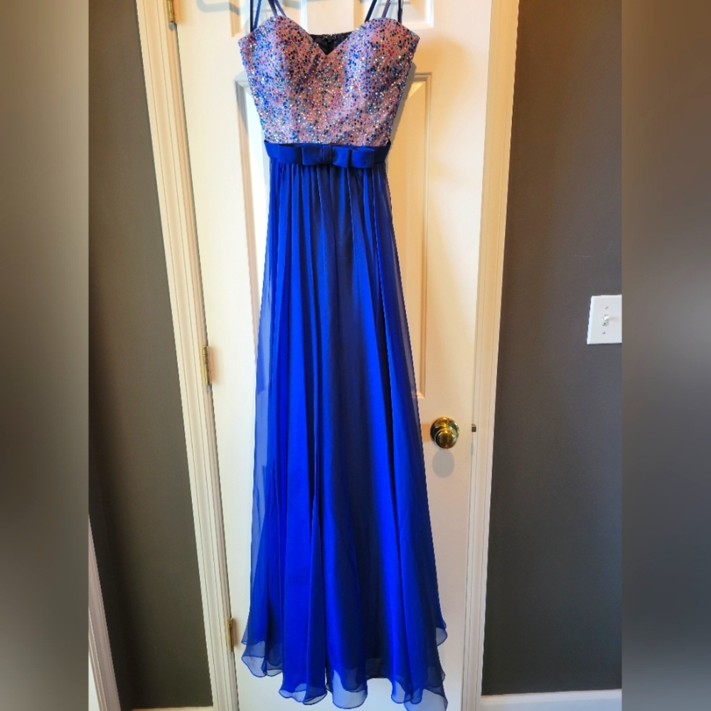 Women's Strapless Formal Dress Size 4 in Blue w/ Rhinestone Heart Shape Bodice